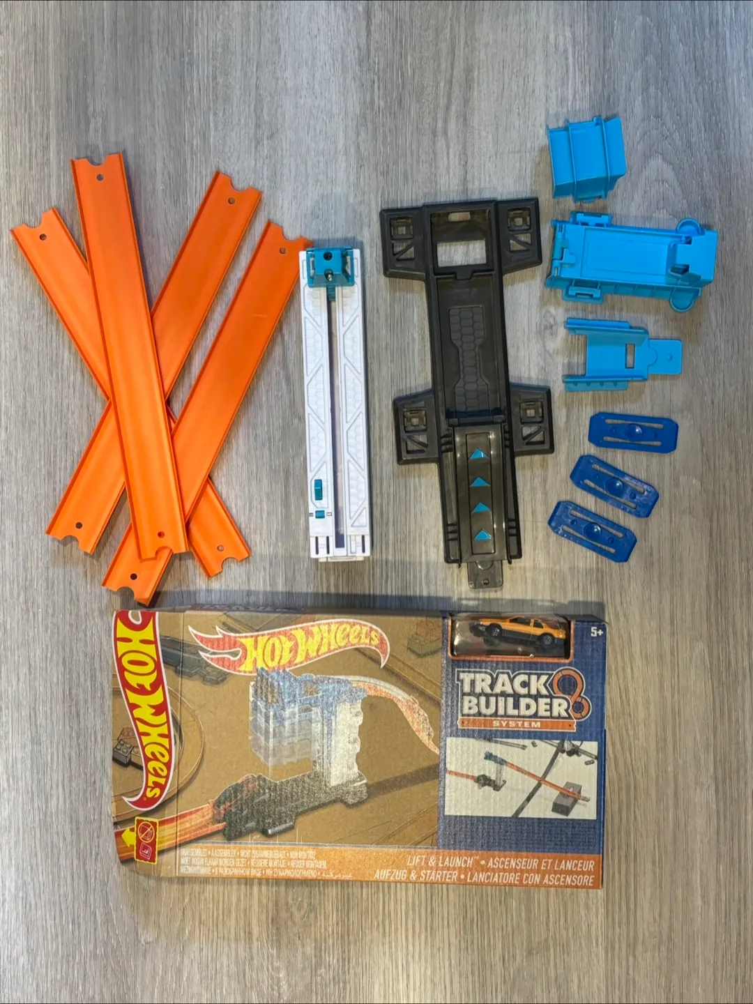 Hot Wheels Track Builder System Lift & Launch thumbnail