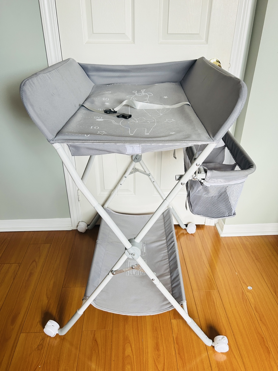 Foldable Changing Table
