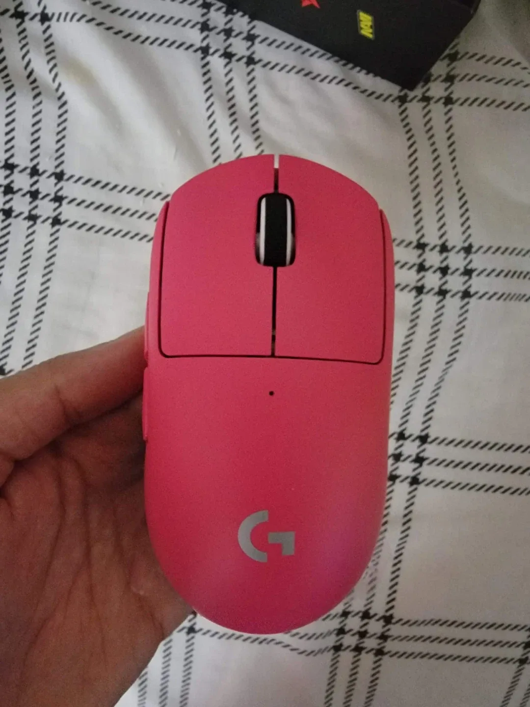 Logitech G PRO X SUPERLIGHT Wireless Mouse - Pink thumbnail