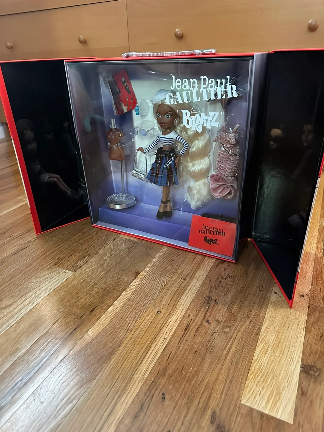 Jean Paul Gaultier Bratz Sasha Doll image indicator(6)