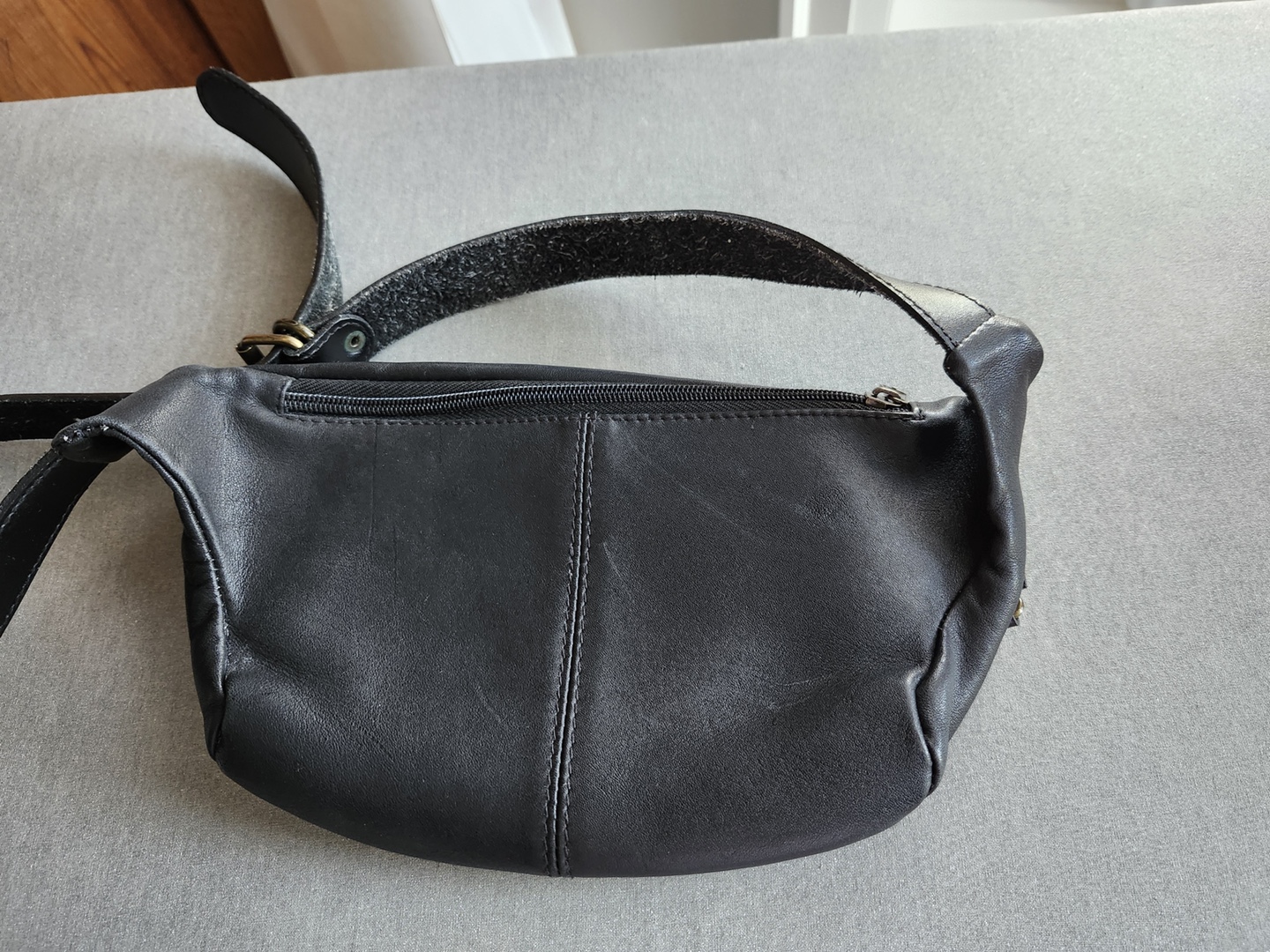 BLACK LEATHER BELT BAG - photo 2