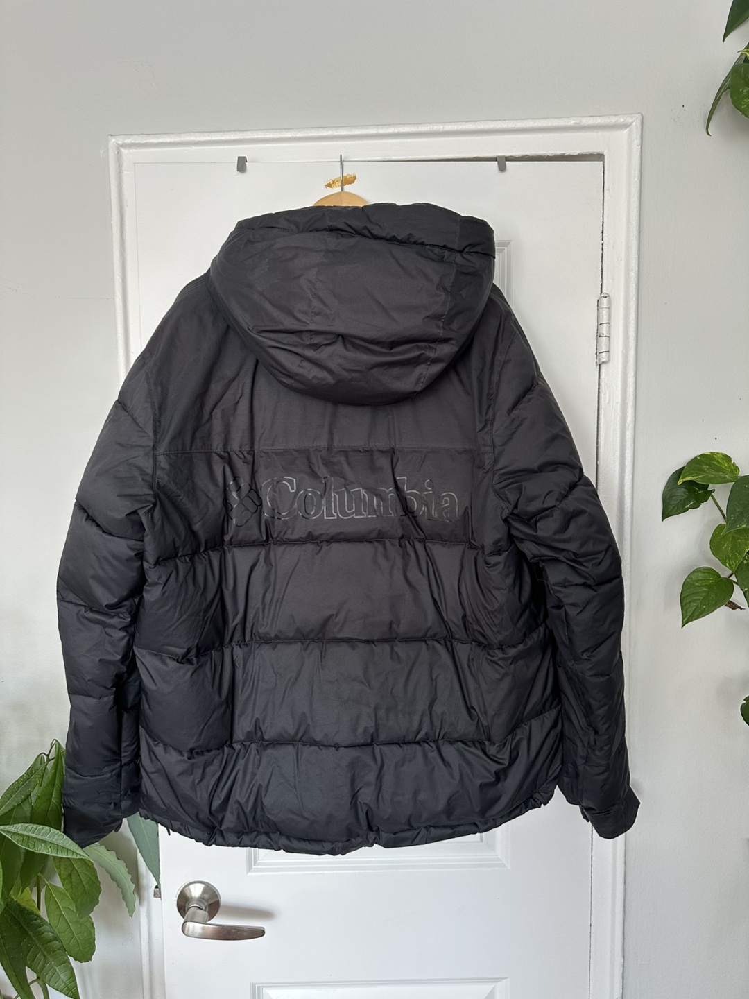 Columbia Men’s Black Winter Jacket – Size L - photo 2