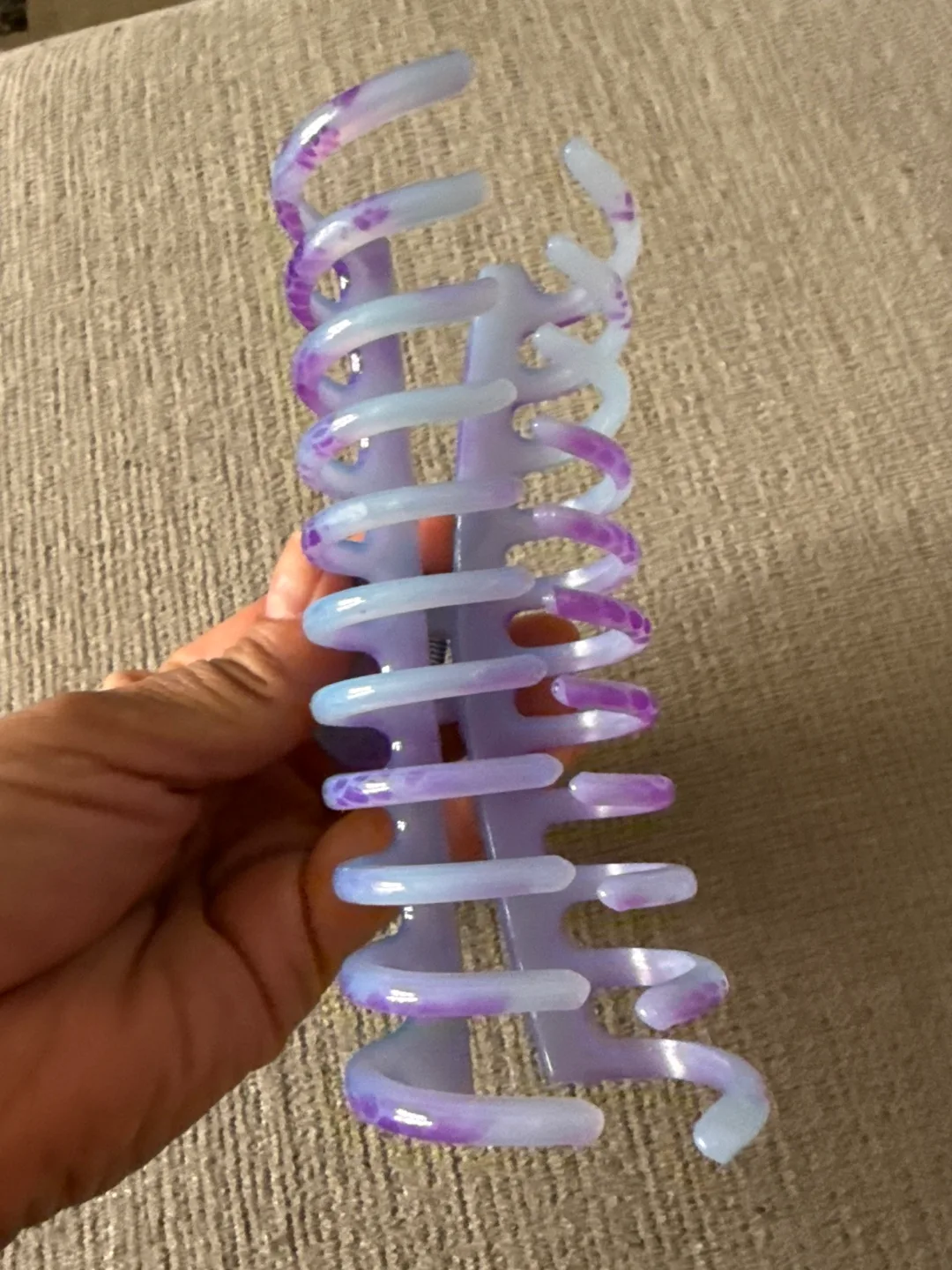 Purple Hair Claw Clip - 6 Inches image indicator(3)