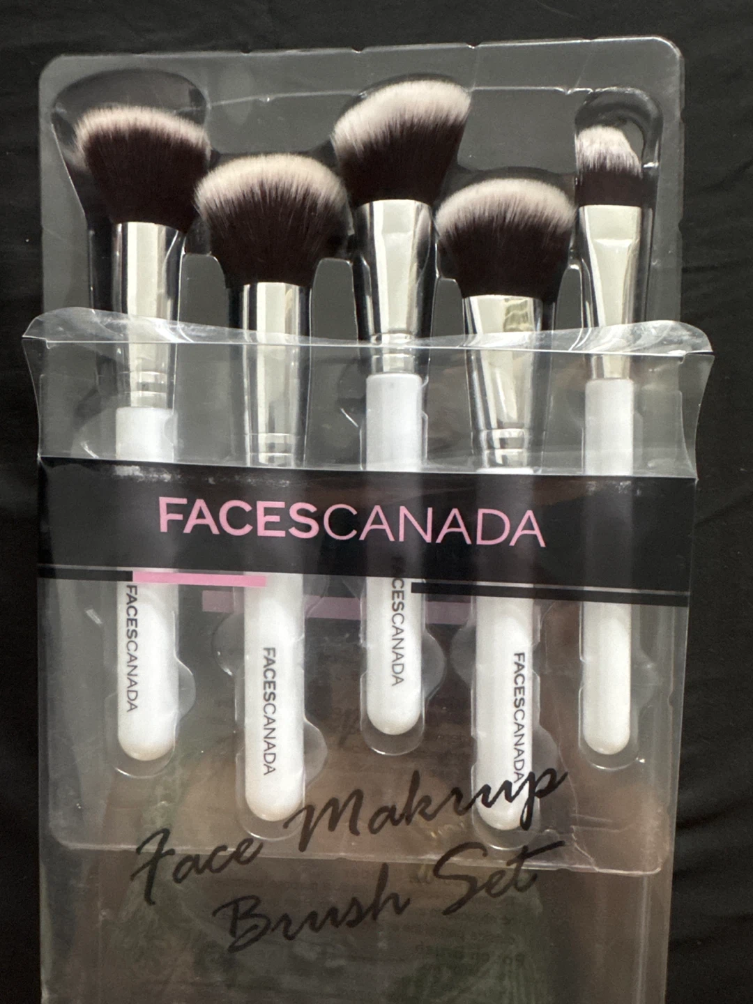 Faces Canada Makeup Brush Set - New in Box! - photo 2
