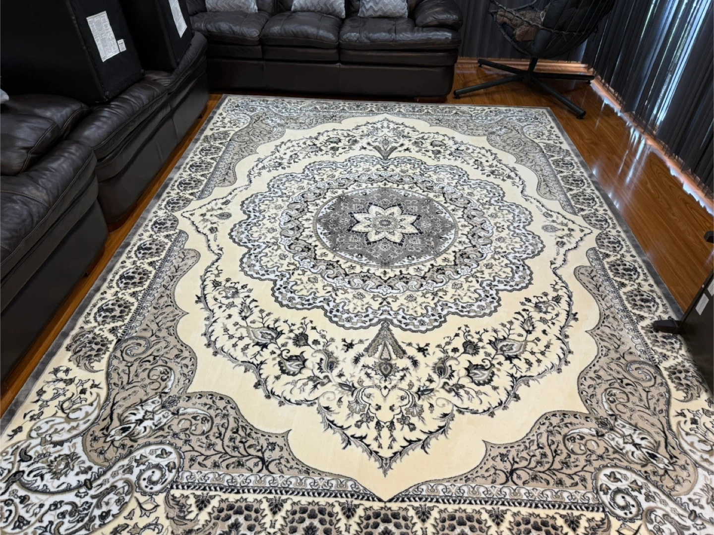 Deluxe Jawaher Collection Carpet - 240X340 cm - photo 4