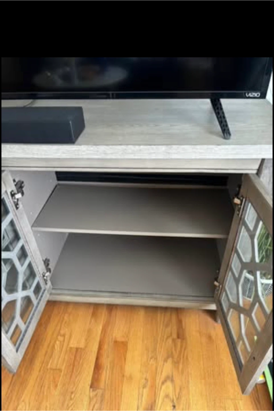 Entertainment Center/TV Stand - photo 3