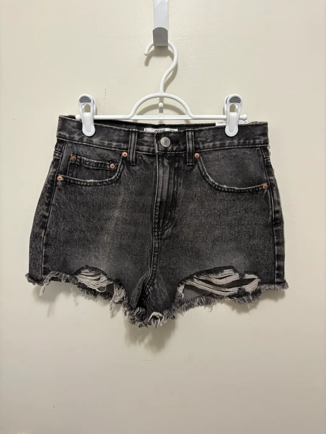 🆕 Ardene Black Denim Shorts - Size 3 thumbnail