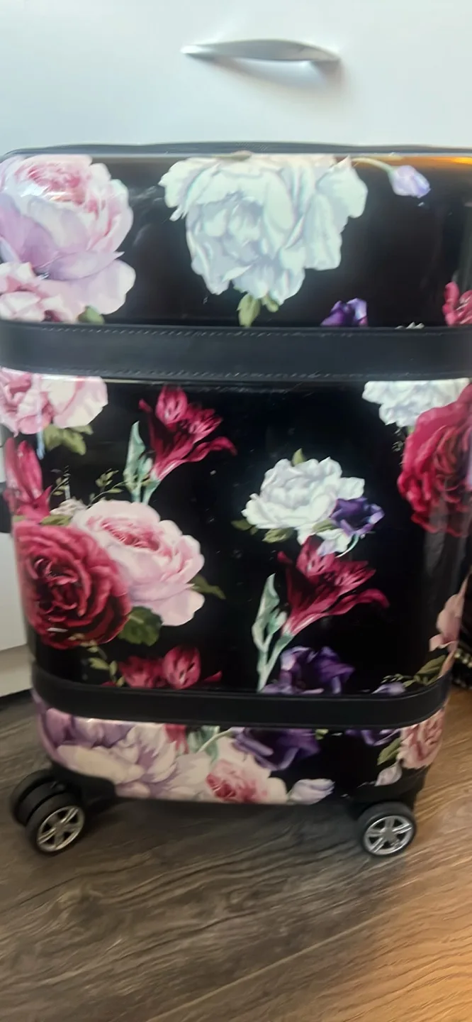 Triforce Floral Carry-On Luggage image indicator(2)