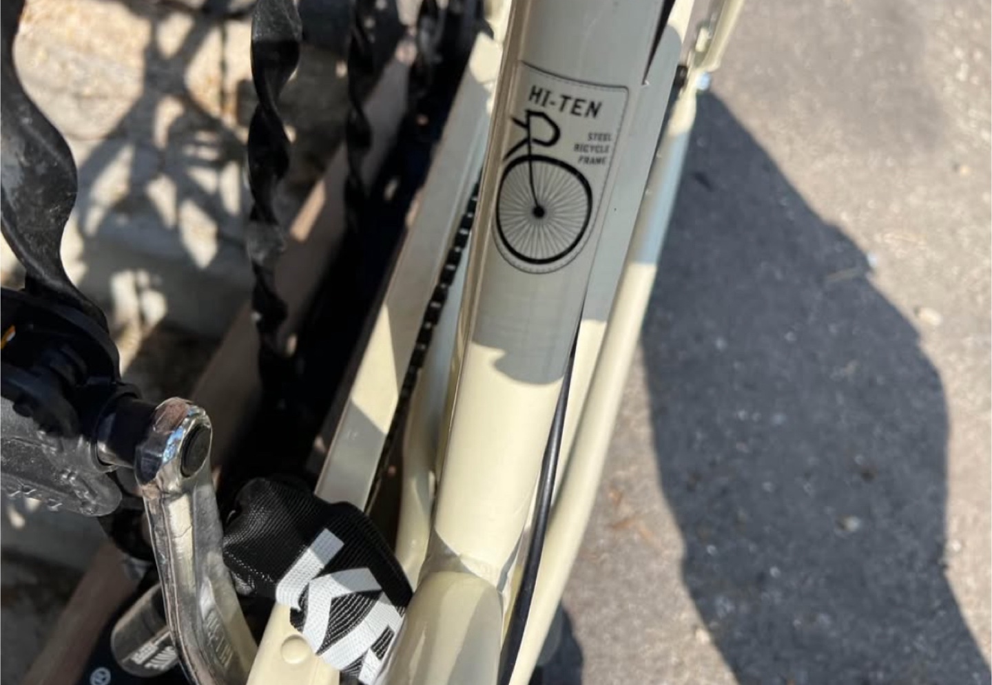 Light yellow CCM Munich City Bike, 700C, 7-Speed - photo 3