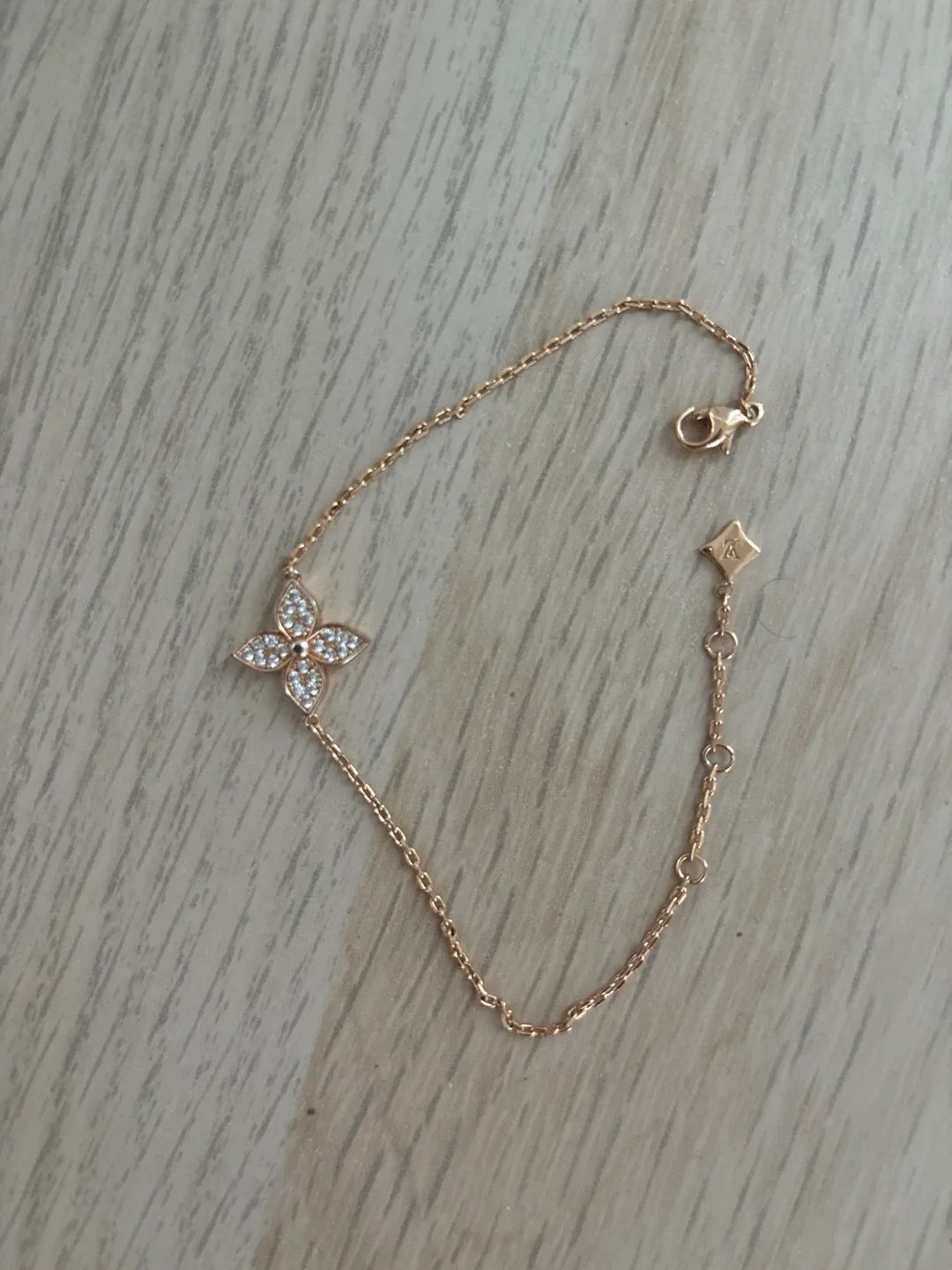 Louis Vuitton Idylle Blossom Bracelet thumbnail