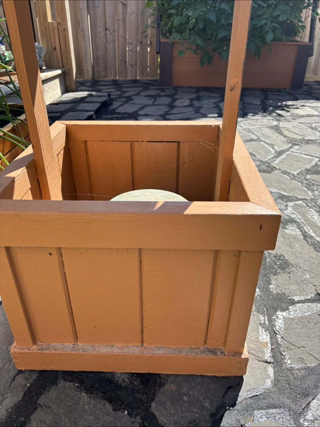 Wooden Wishing Well Garden Decor image indicator(3)