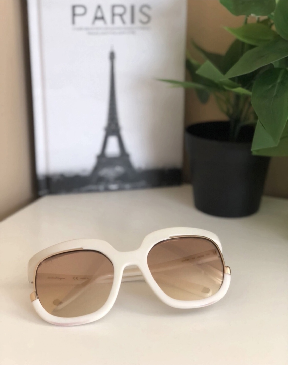 Salvatore ferragamo sunglasses - photo 2