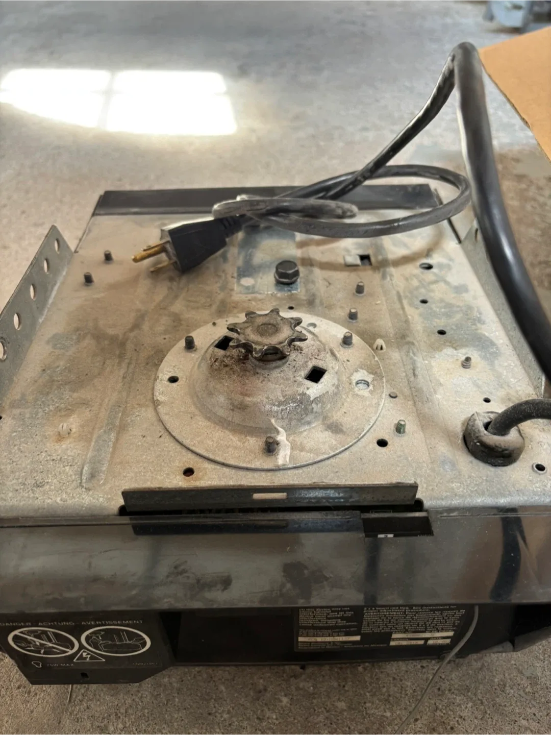 Craftsman 1/2 H.P. Garage Door Opener image indicator(3)