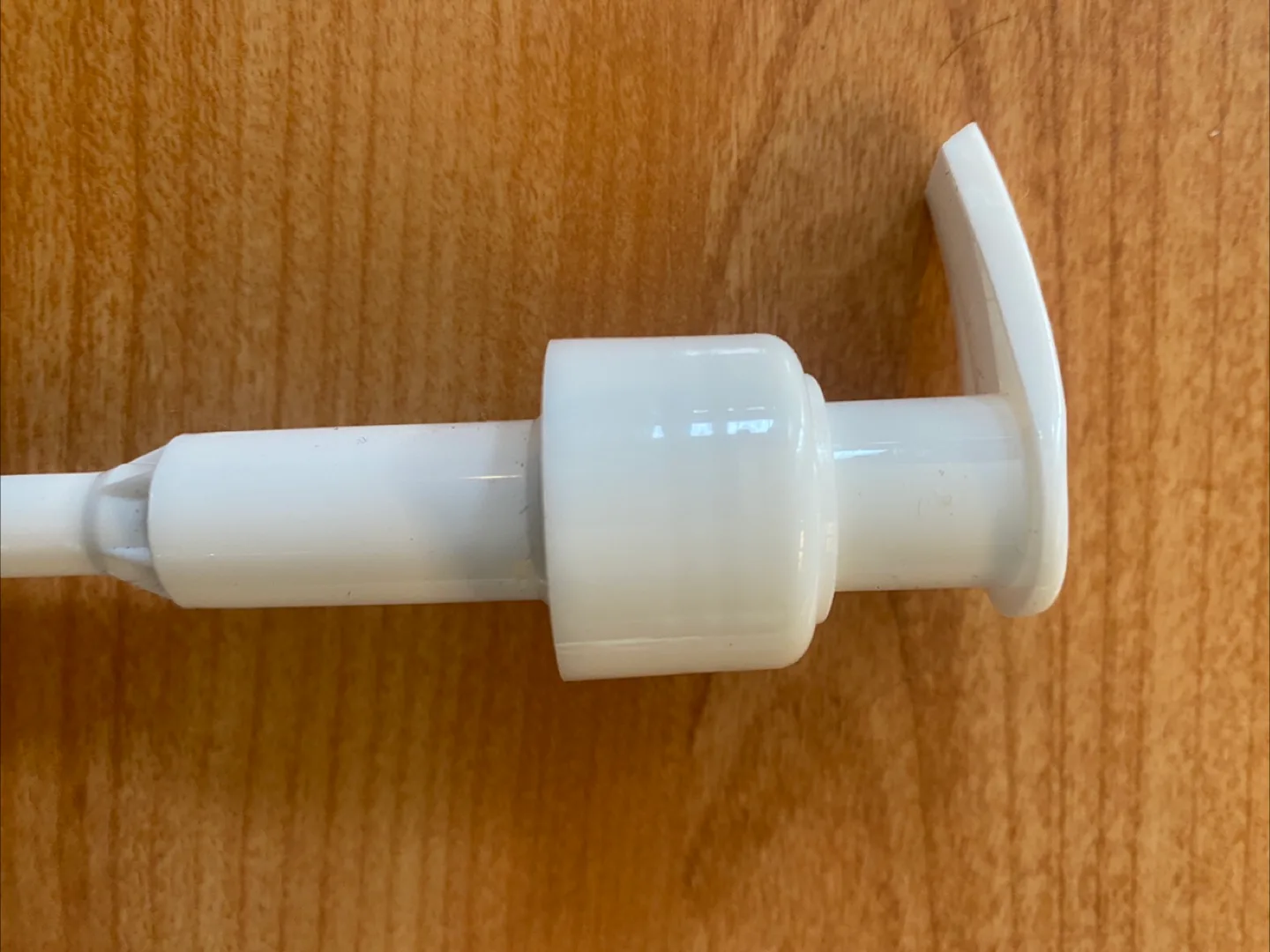 40 pcs White Plastic Dispenser Pump image indicator(2)