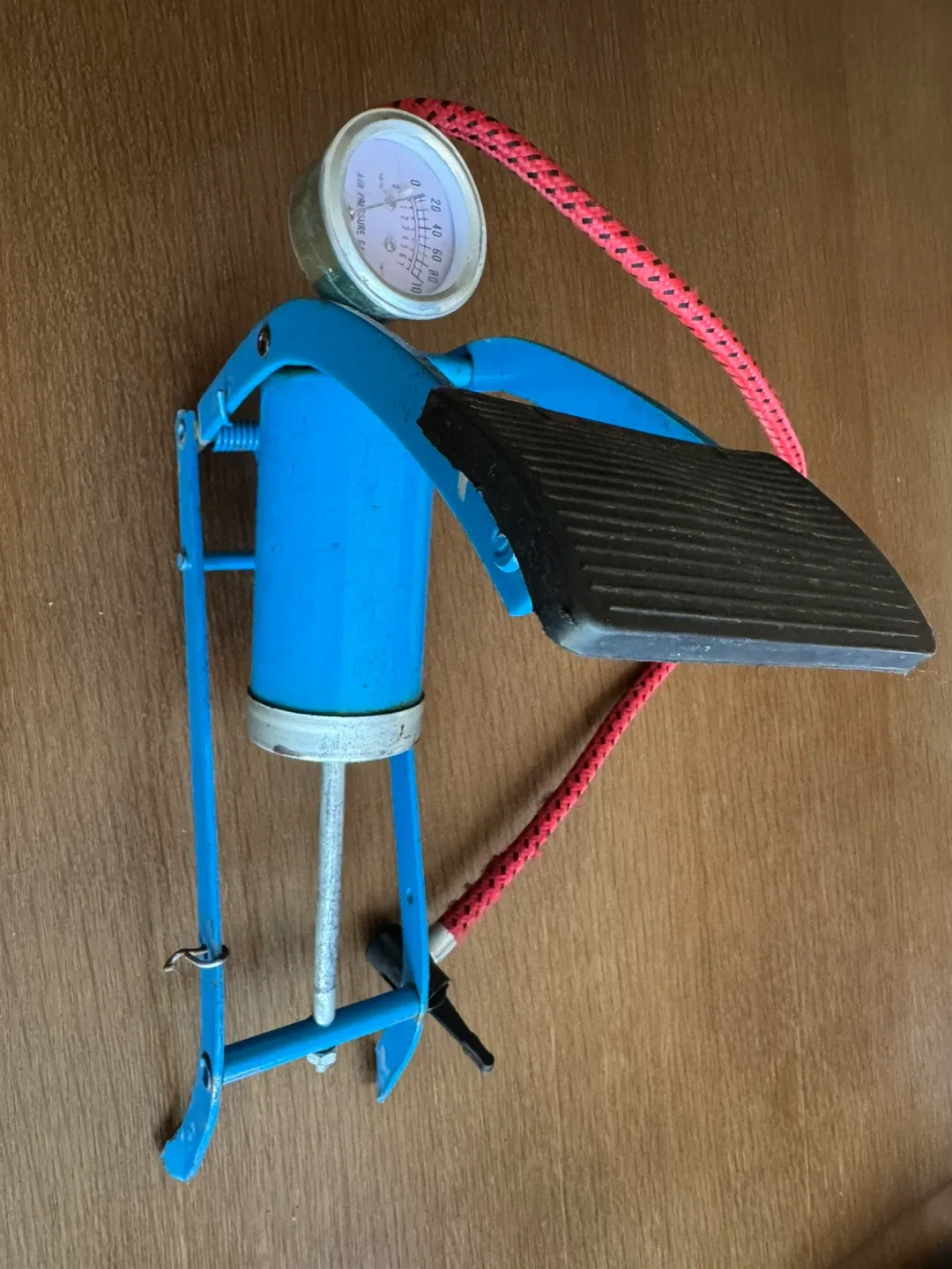 Foot Air Pump image indicator(2)