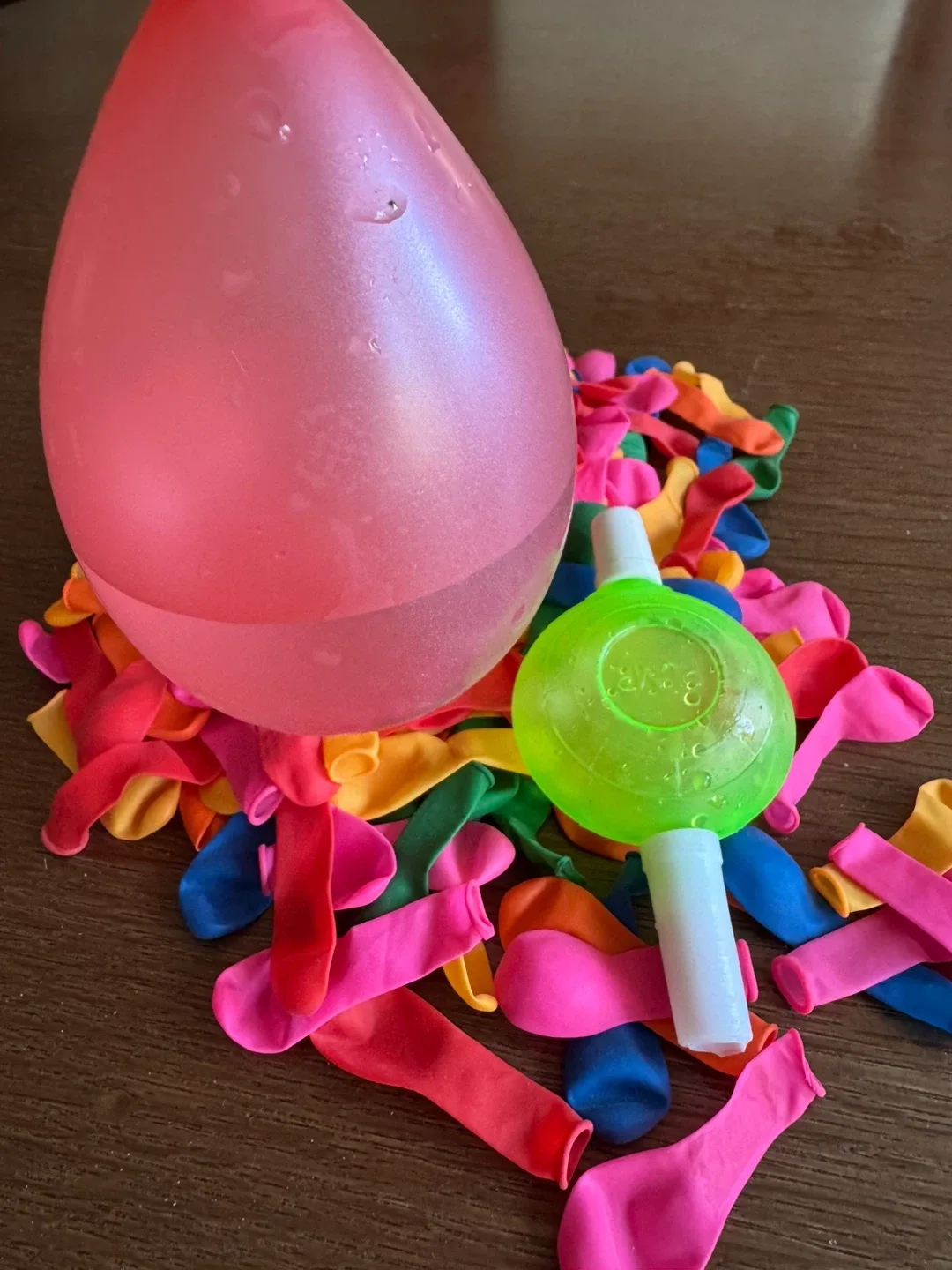 Bunch O Balloons - Water Balloons thumbnail
