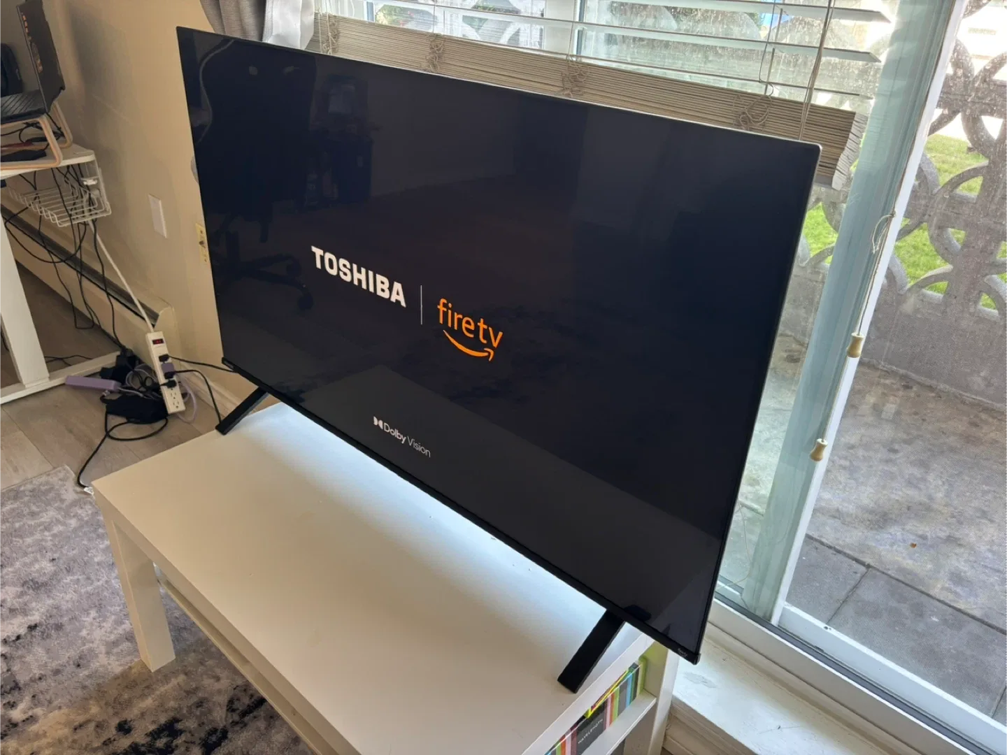 50” Toshiba Amazon Fire 4k Smart TV – Excellent Condition image indicator(4)