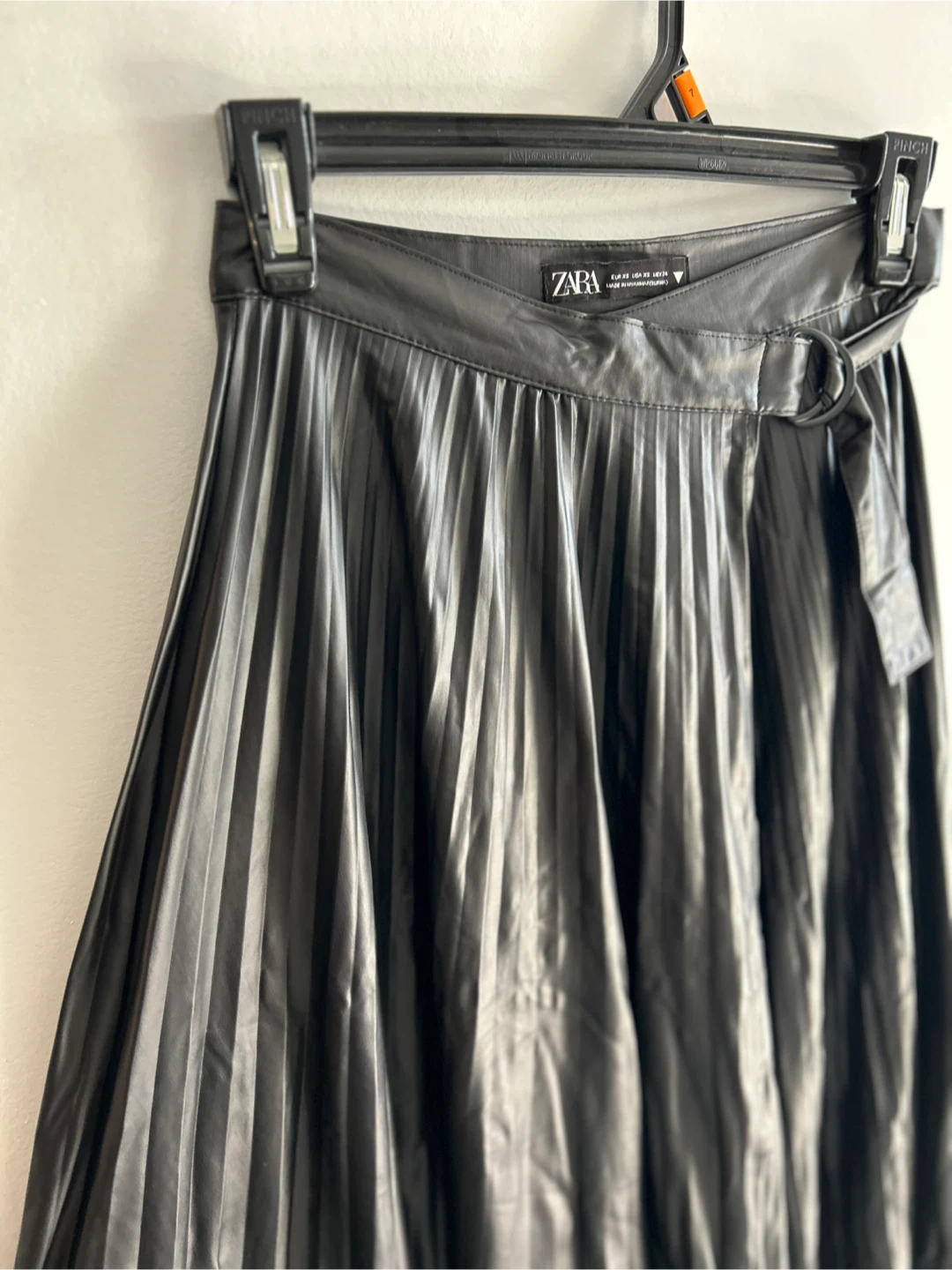 Zara Black Faux Leather Pleated Skirt - Size XS - photo 3