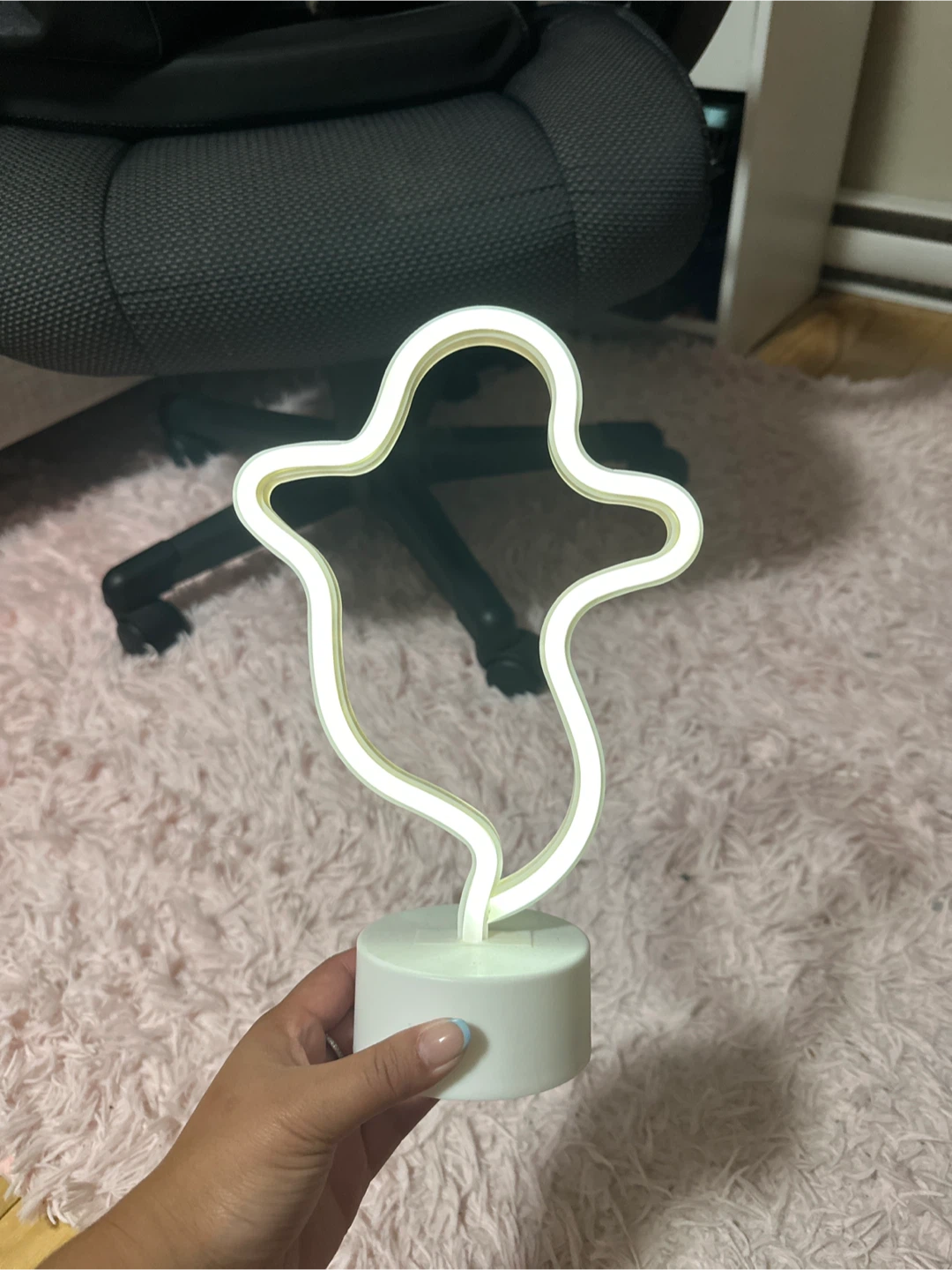 Ghost-shaped LED Night Light