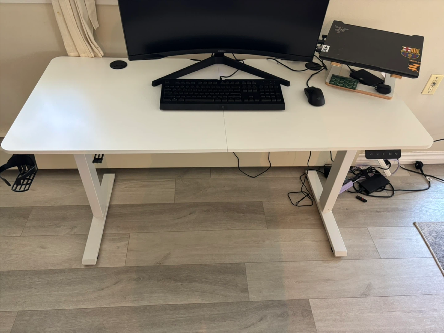 Sit-Stand Adjustable Desk – Like New