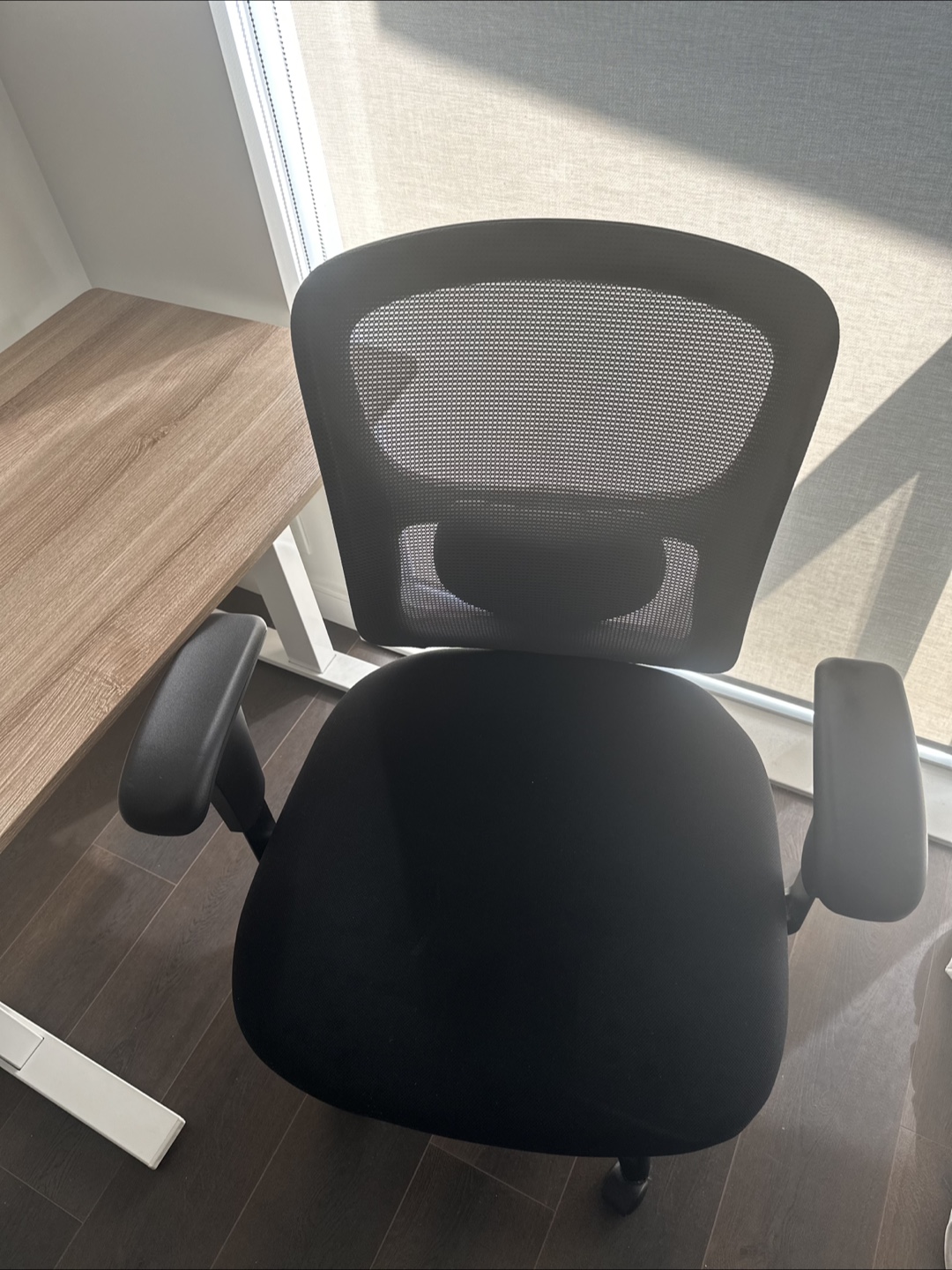 Black ergonomic office chair - photo 2