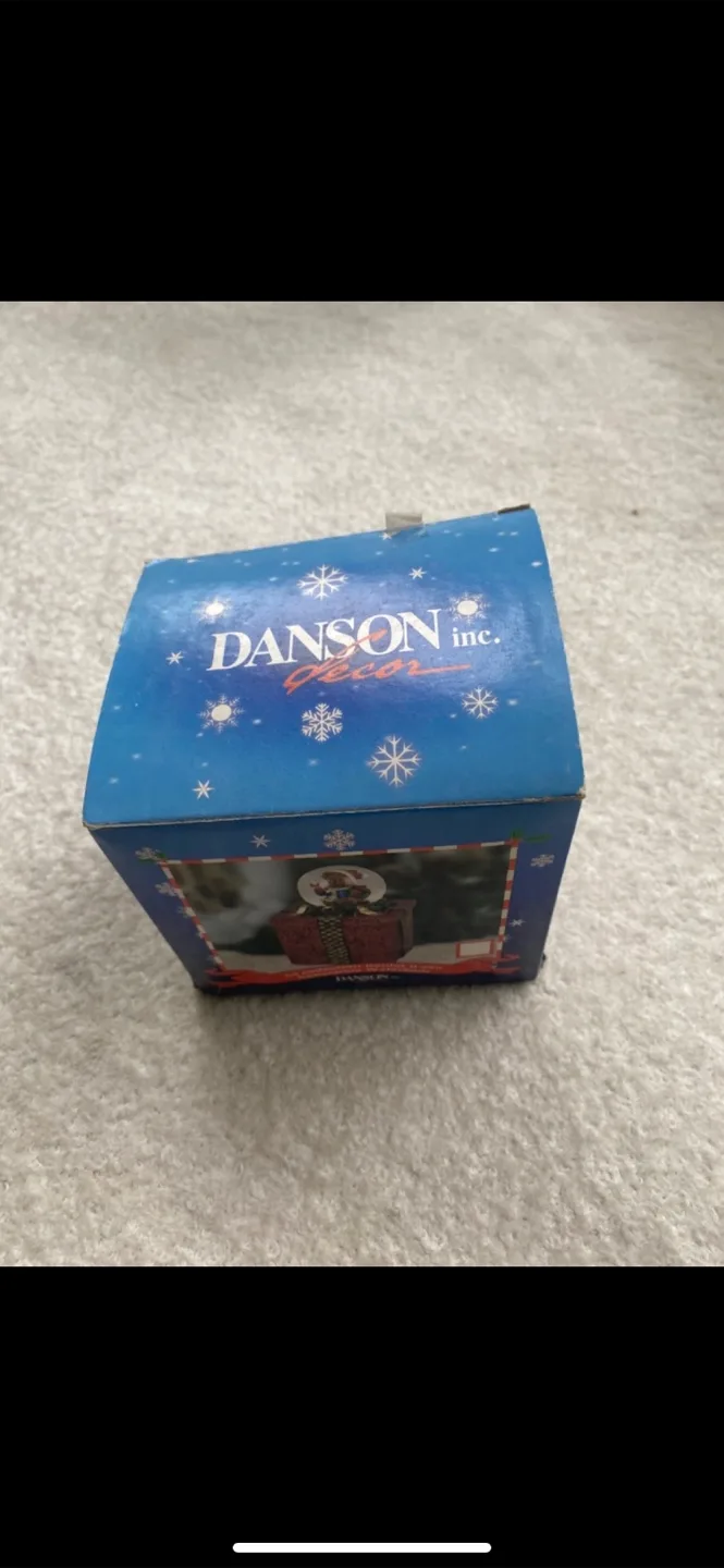 Danson Decor Collectible Waterball thumbnail
