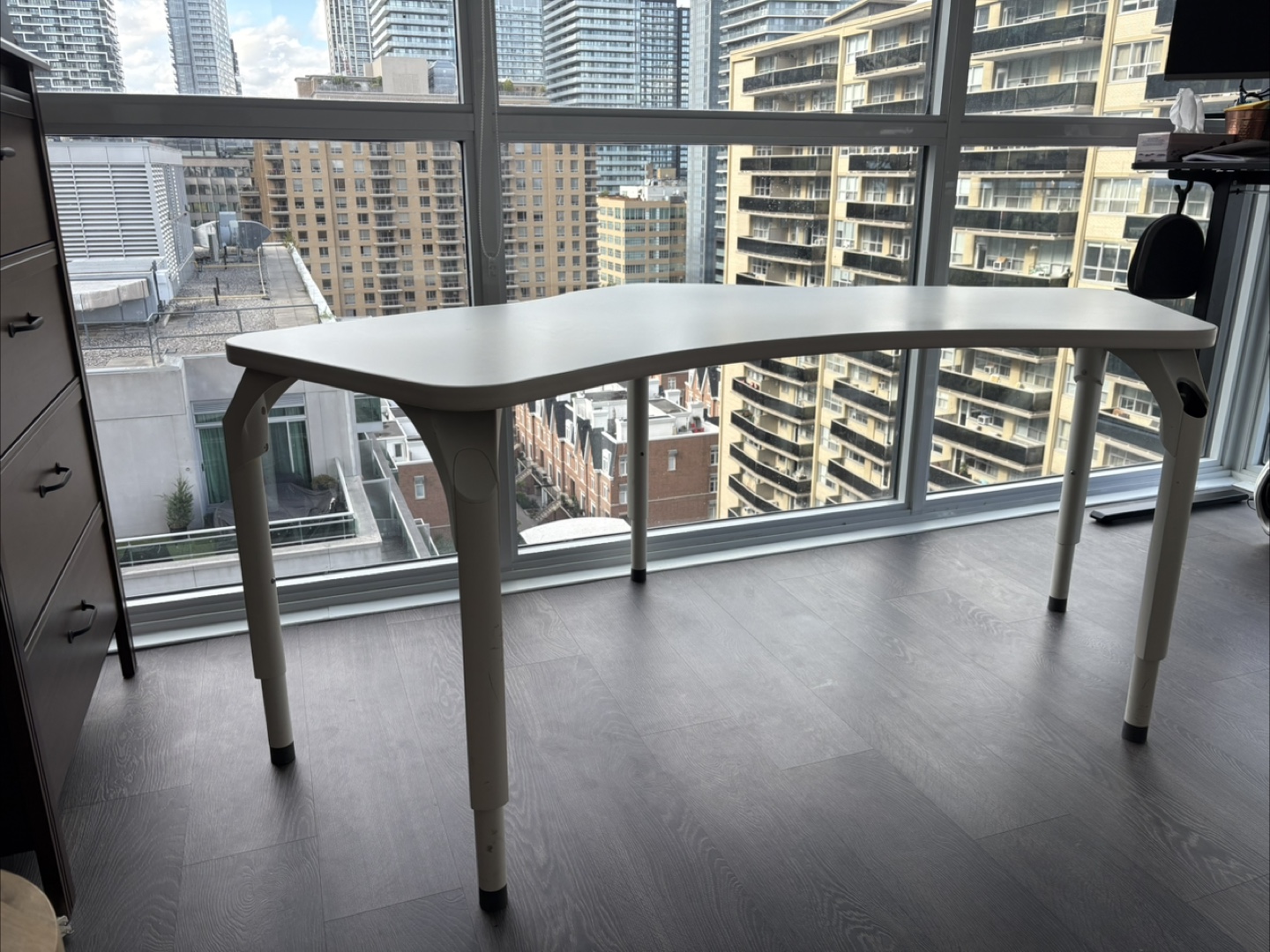 White XL office Desk for sale - photo 3