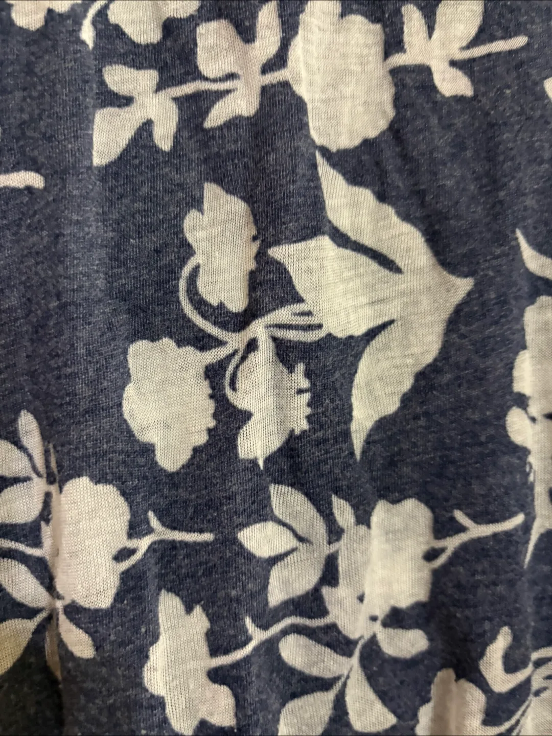 Aeropostale Floral Print Top - M image indicator(3)