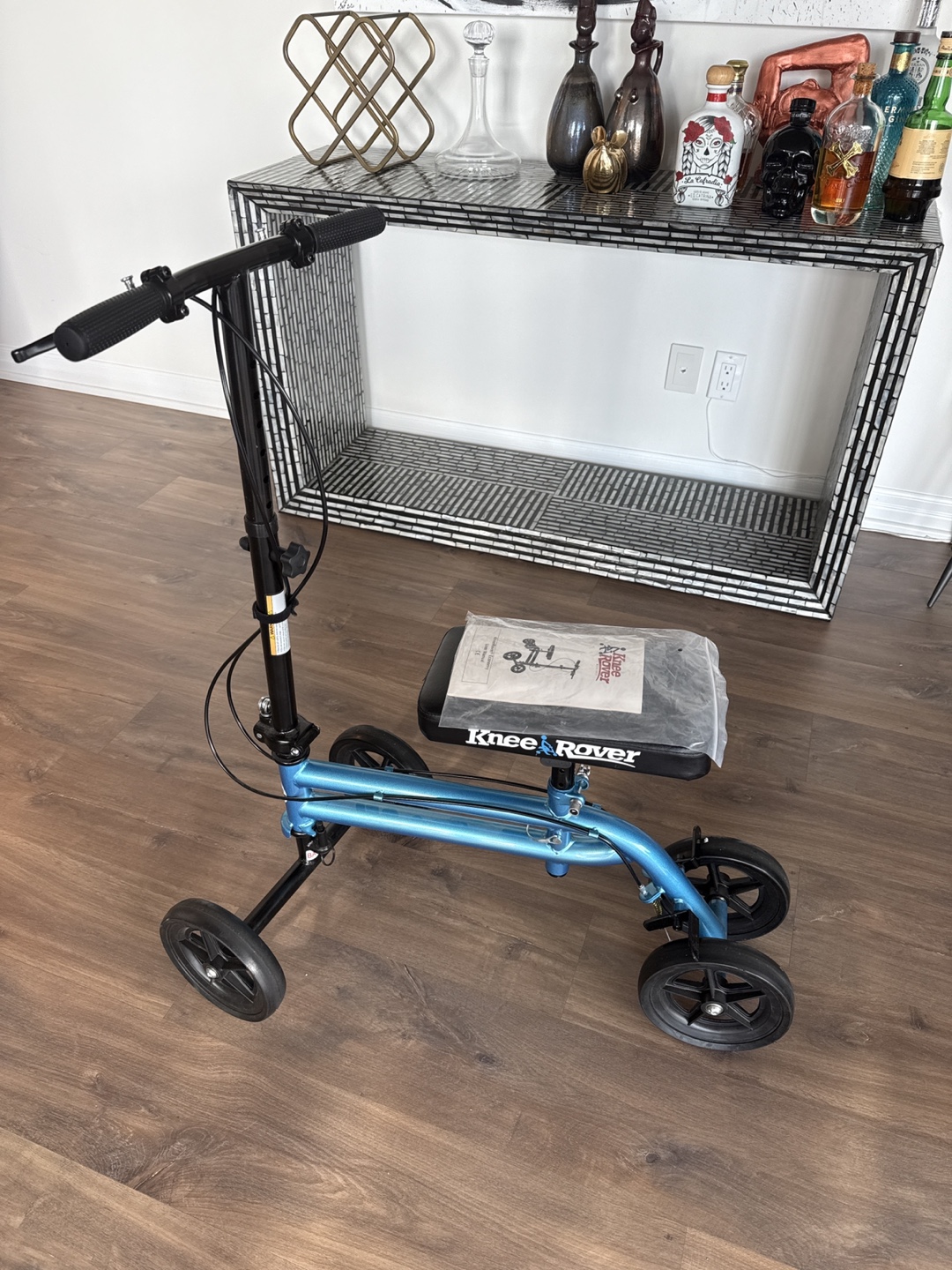 KneeRover Knee Walker - Blue