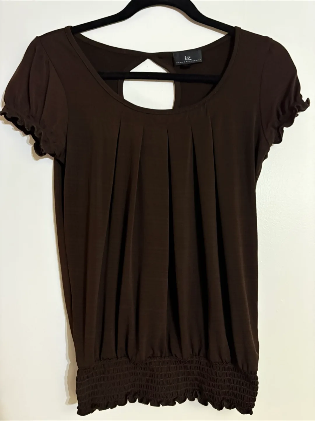 IZ Byer California Brown Top - Size M thumbnail