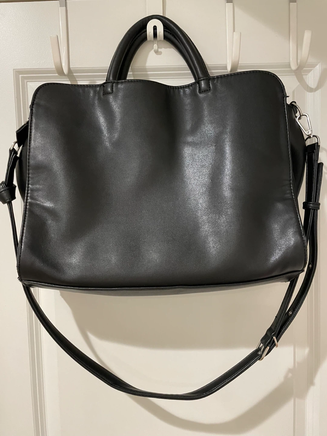 Moving Sale: Matt and Nat Vegan Satchel - Loom - photo 2
