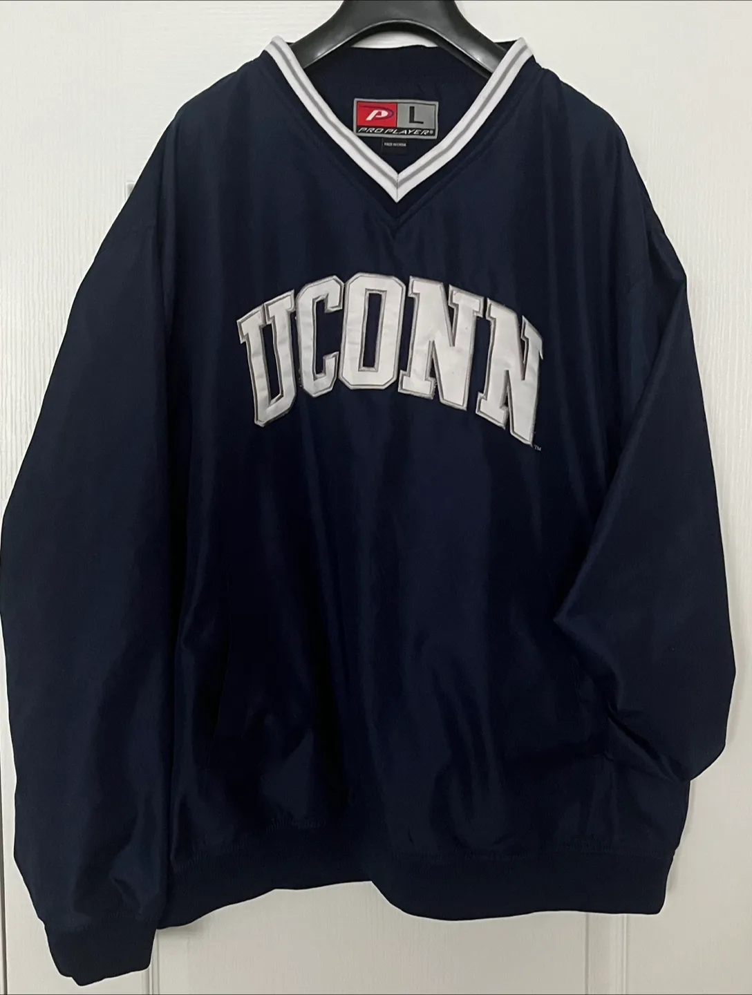 Vintage Pro Player UConn Pullover Jacket • Men’s Size Large thumbnail