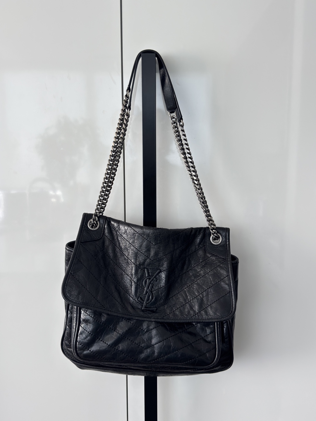 Saint Laurent Niki Chain Bag Leather Black