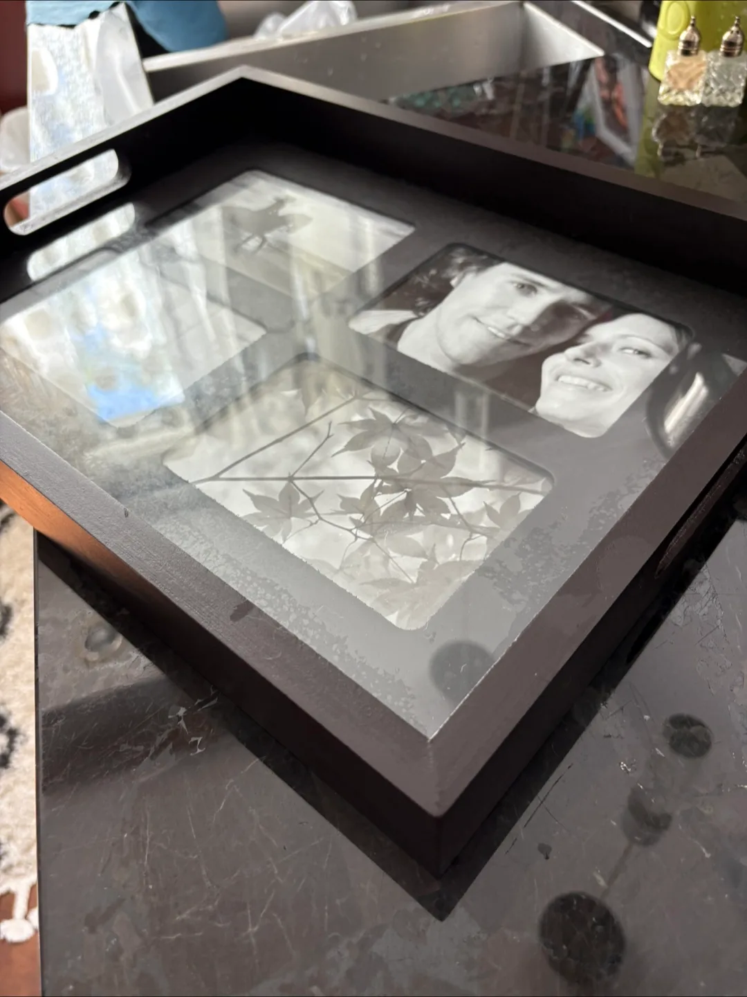 Brown Wooden Photo Collage Tray image indicator(2)