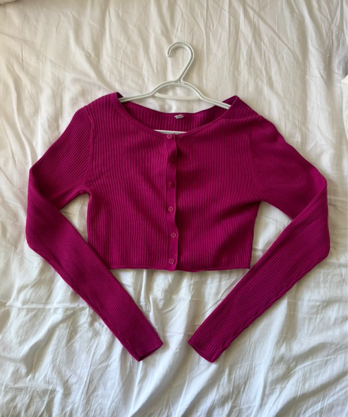 Uniqlo Pink UV-Blocking Cropped Knit Cardigan thumbnail
