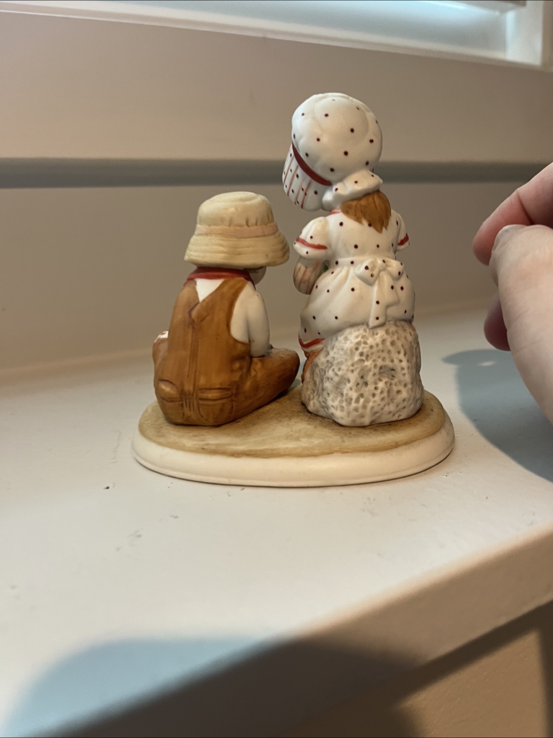 Vintage Holly Hobbie "Love Shared" Figurine - Limited Edition - photo 2