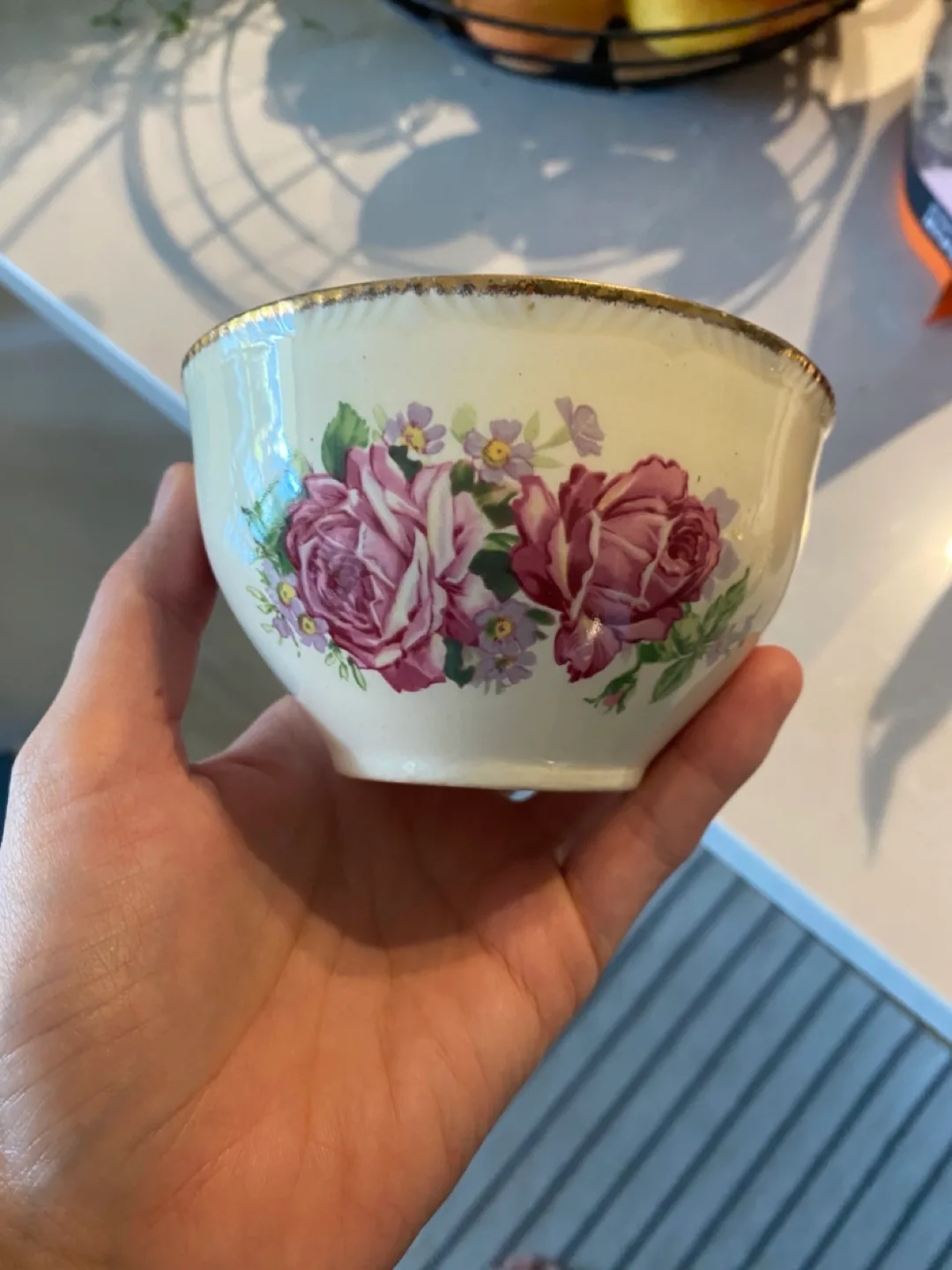 Vintage China Set looking for a good home! 🏡 image indicator(6)