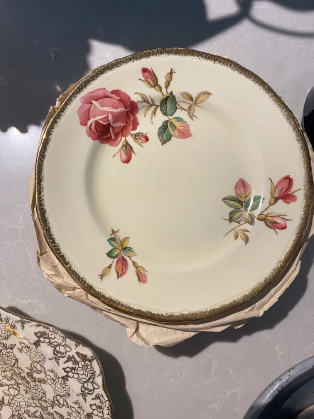Vintage China Set looking for a good home! 🏡 image indicator(5)
