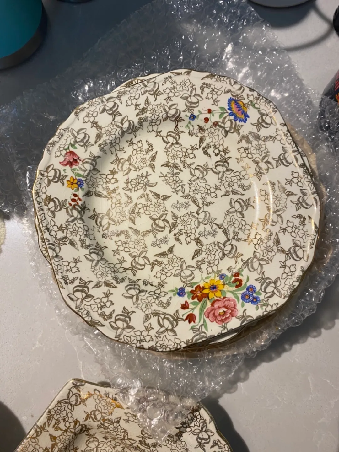 Vintage China Set looking for a good home! 🏡 image indicator(4)