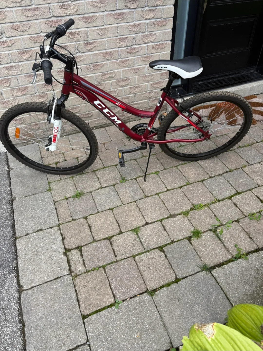 🚴 26” CCM Prime Bike – Like New! 🚴 thumbnail