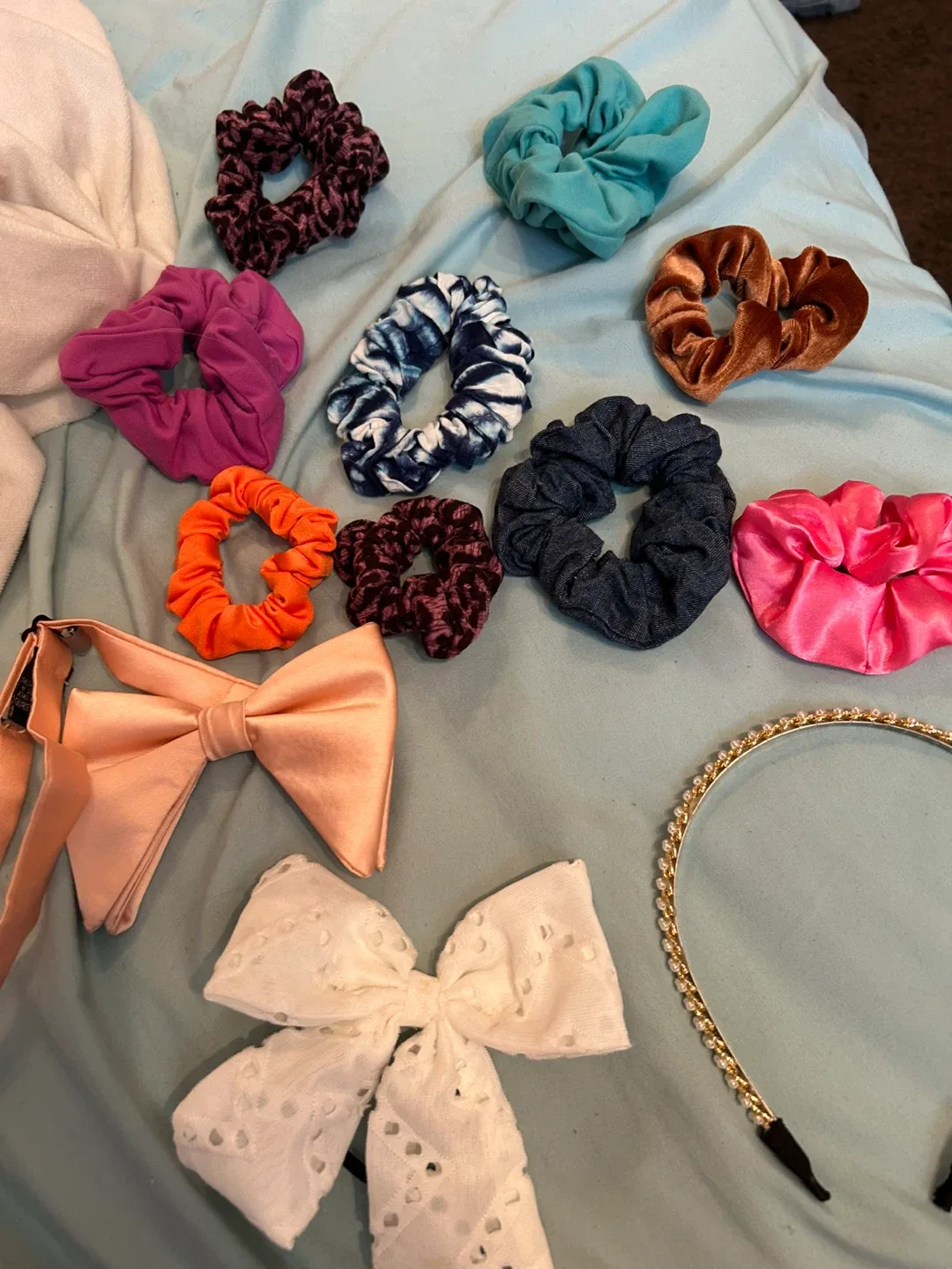 Hair Accessories Bundle: Scrunchies, Bows, Headband thumbnail