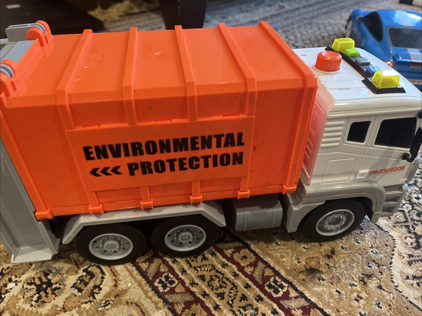 Environmental Protection Garbage Truck - photo 2
