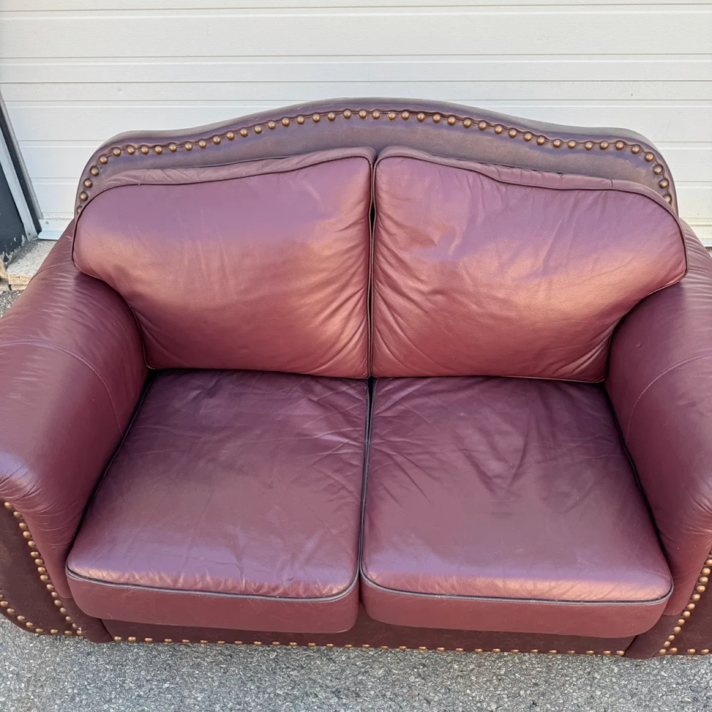 Burgundy Leather Loveseat with Nailhead Trim – Used image indicator(2)