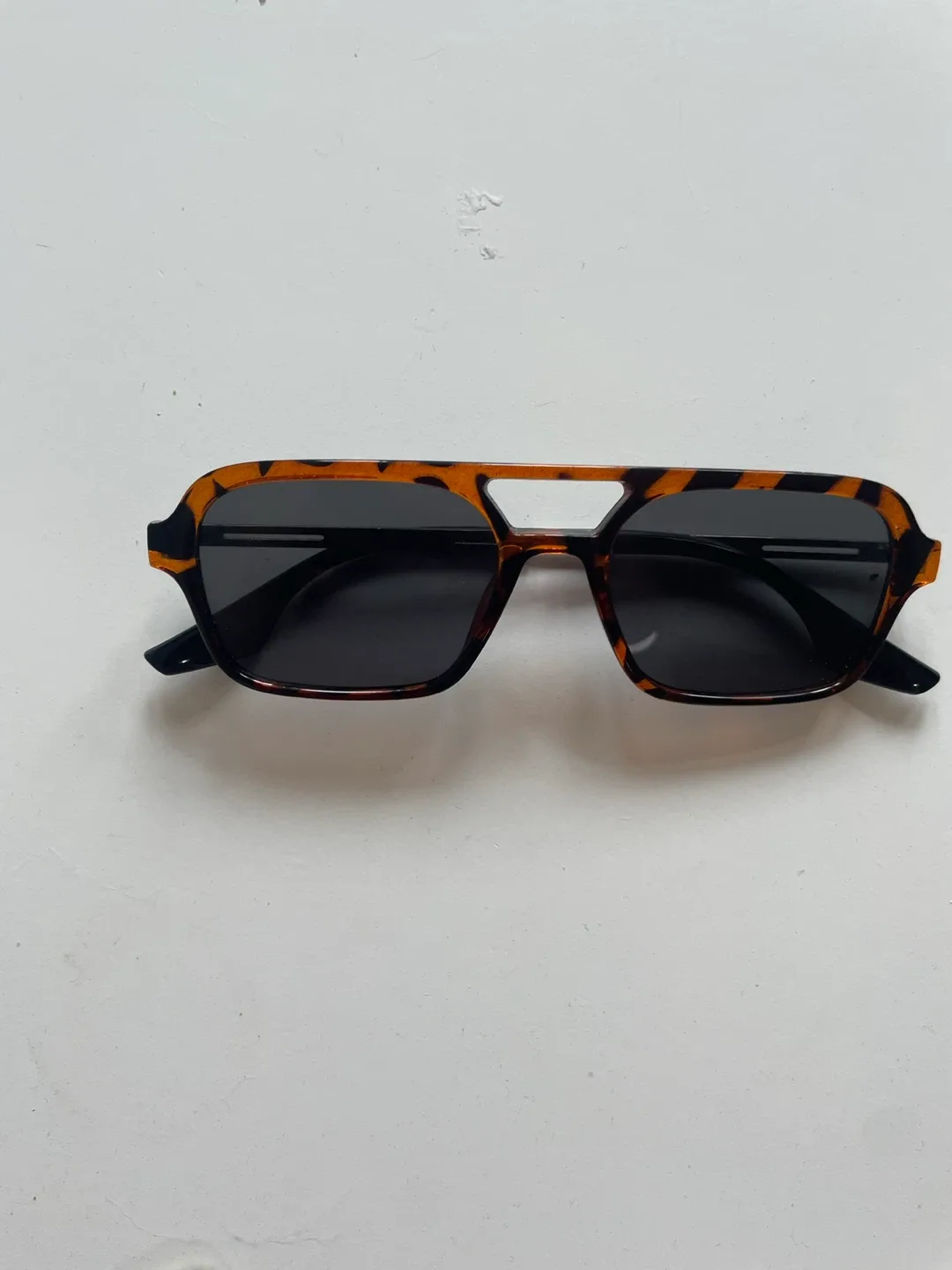Tortoise Shell Sunglasses thumbnail