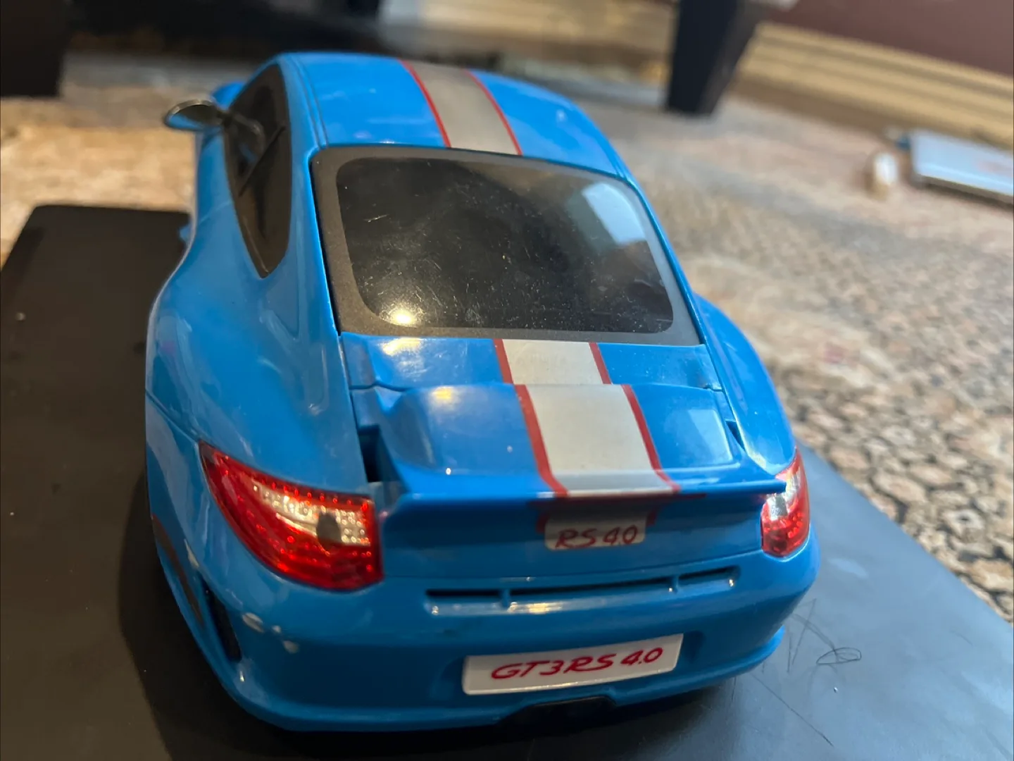 Porsche GT3RS 4.0 Diecast Model Car image indicator(3)