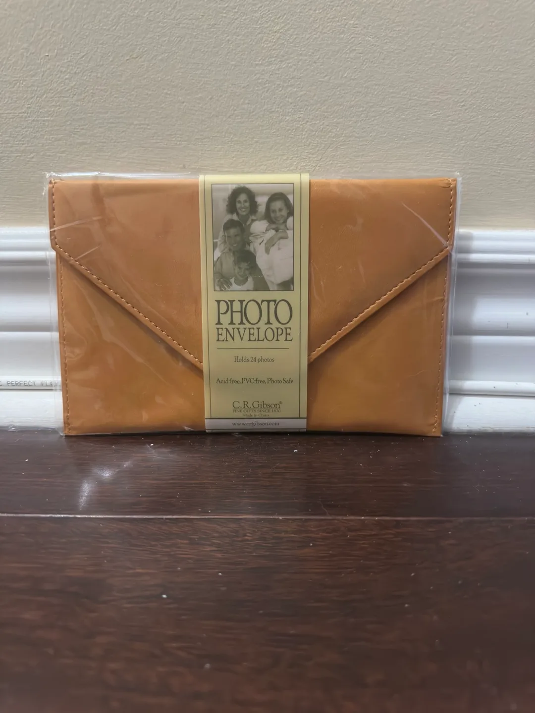 Photo Envelope - Holds 24 Photos thumbnail