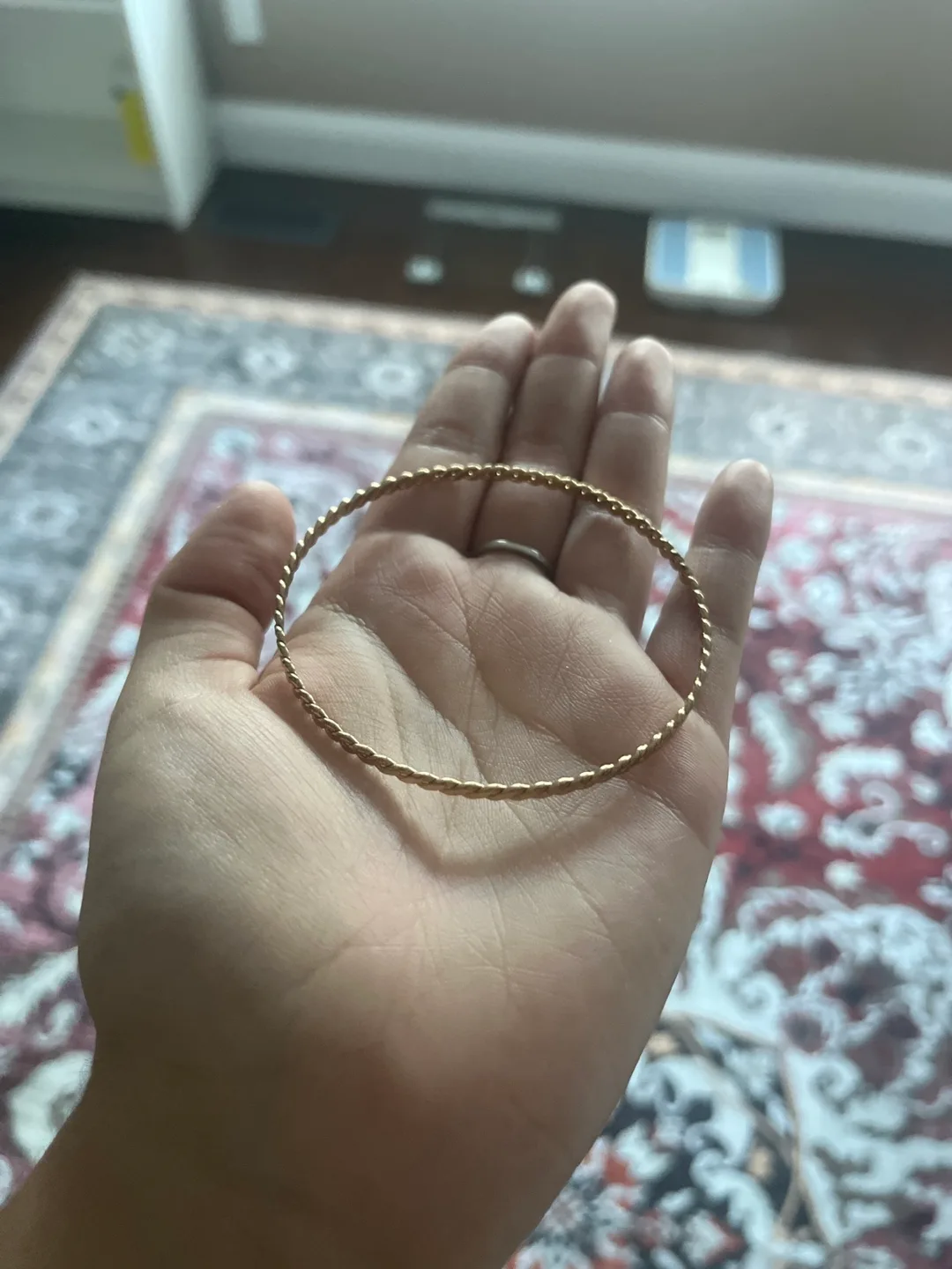 Gold Bangle Bracelet image indicator(2)