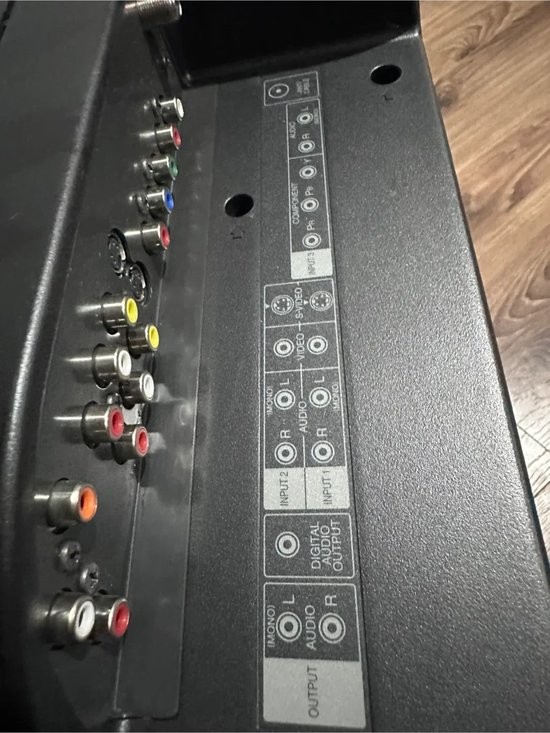 Sharp LCD TV/DVD Combo image indicator(5)