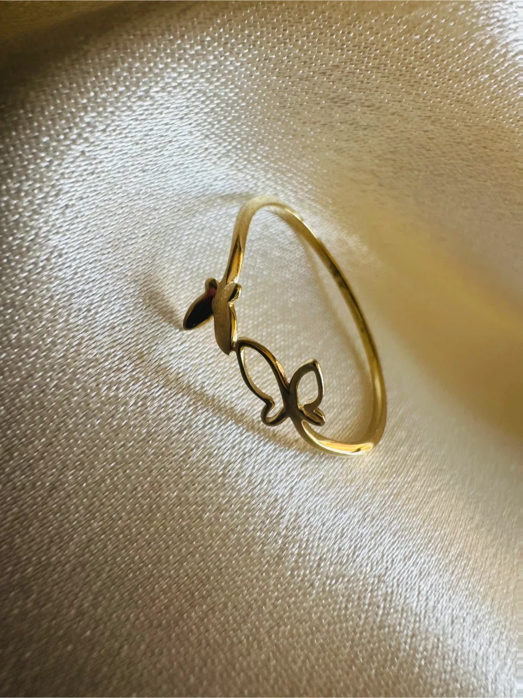 18K Dainty Ring for women image indicator(3)