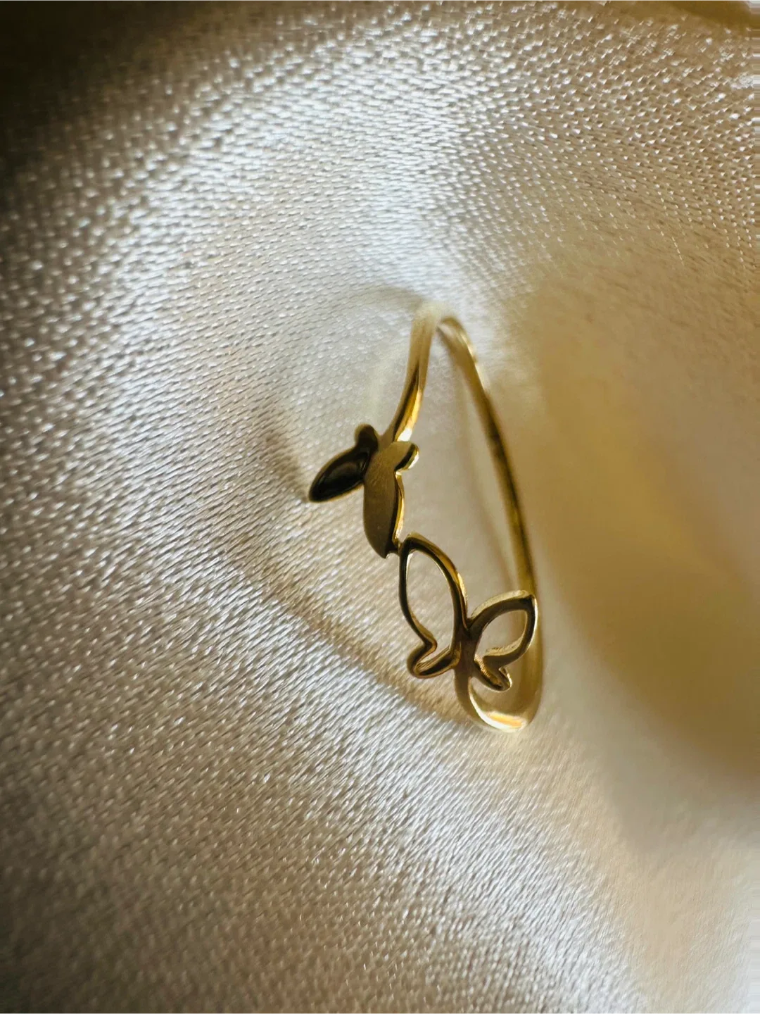 18K Dainty Ring for women image indicator(2)